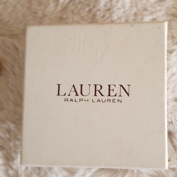 two-string Ralph Lauren Necklace - Picture 4 of 5